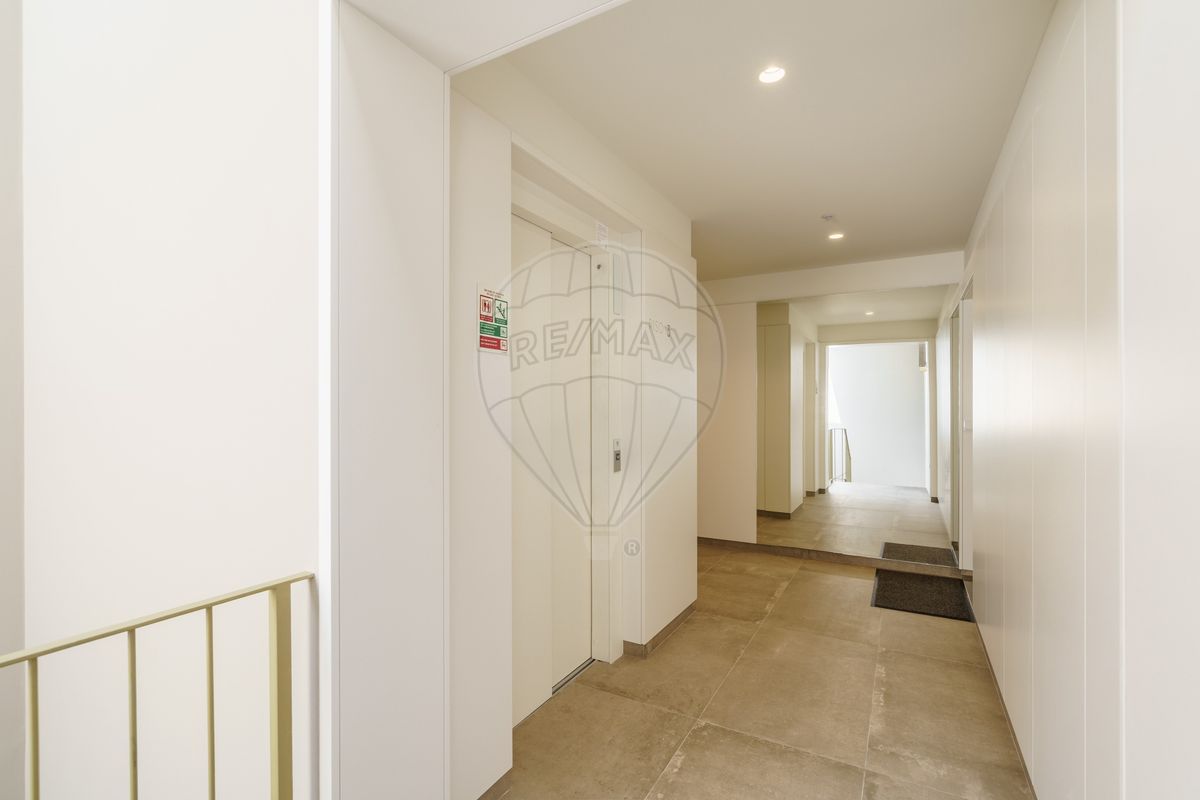 listing 123001034-1570 picture-0
