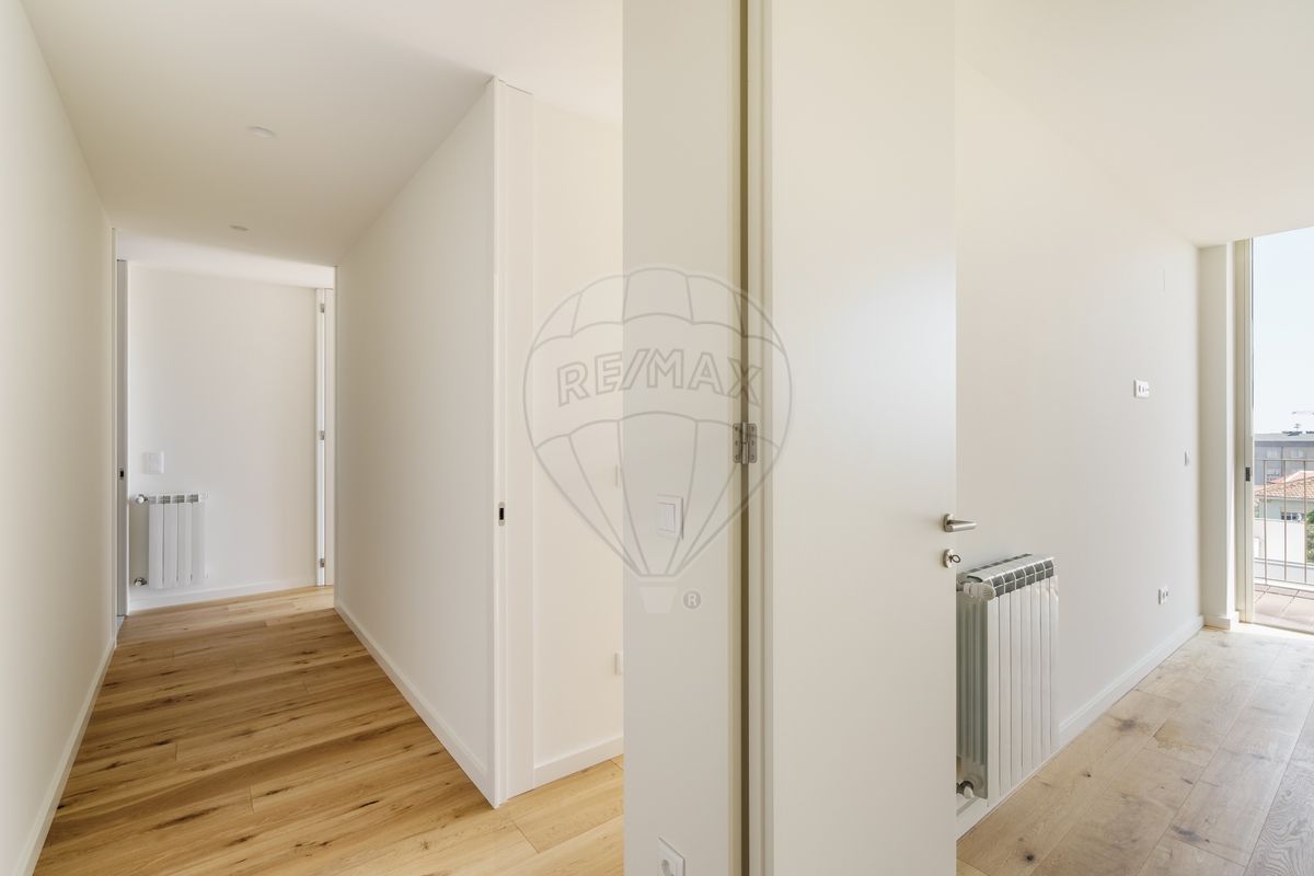 listing 123001034-1570 picture-0