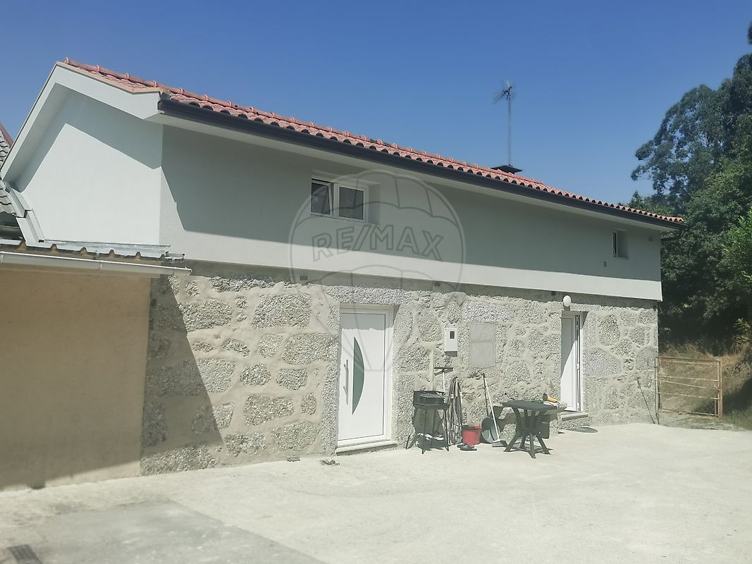 Moradia T2 para venda