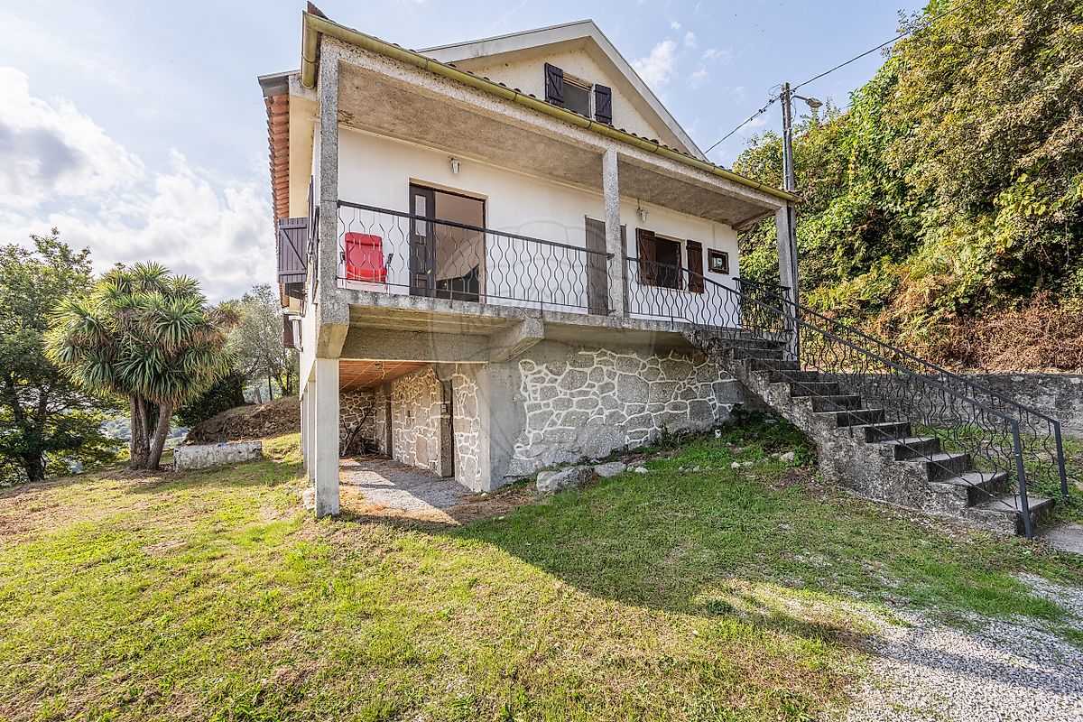 Moradia T3 para venda