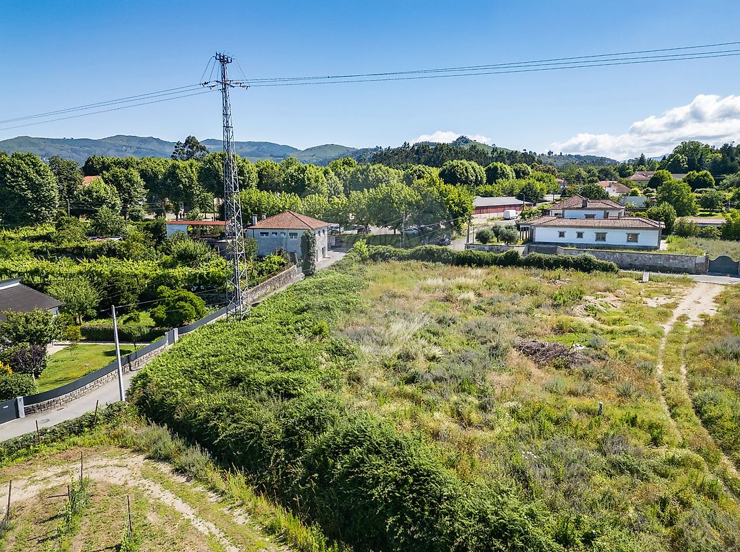 Terreno - Pico de Regalados, Gondiães e Mós, Vila Verde, Braga