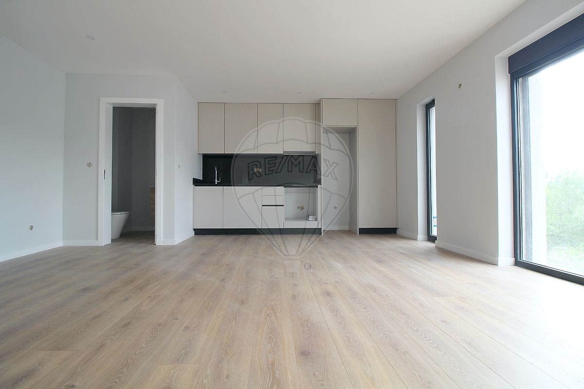 Apartamento - Ferreiros, Prozelo e Besteiros, Amares, Braga