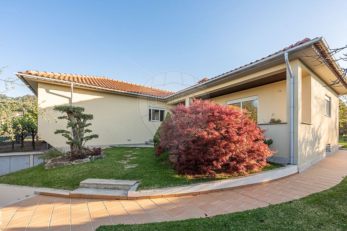 Moradia - Ribeira do Neiva, Vila Verde, Braga