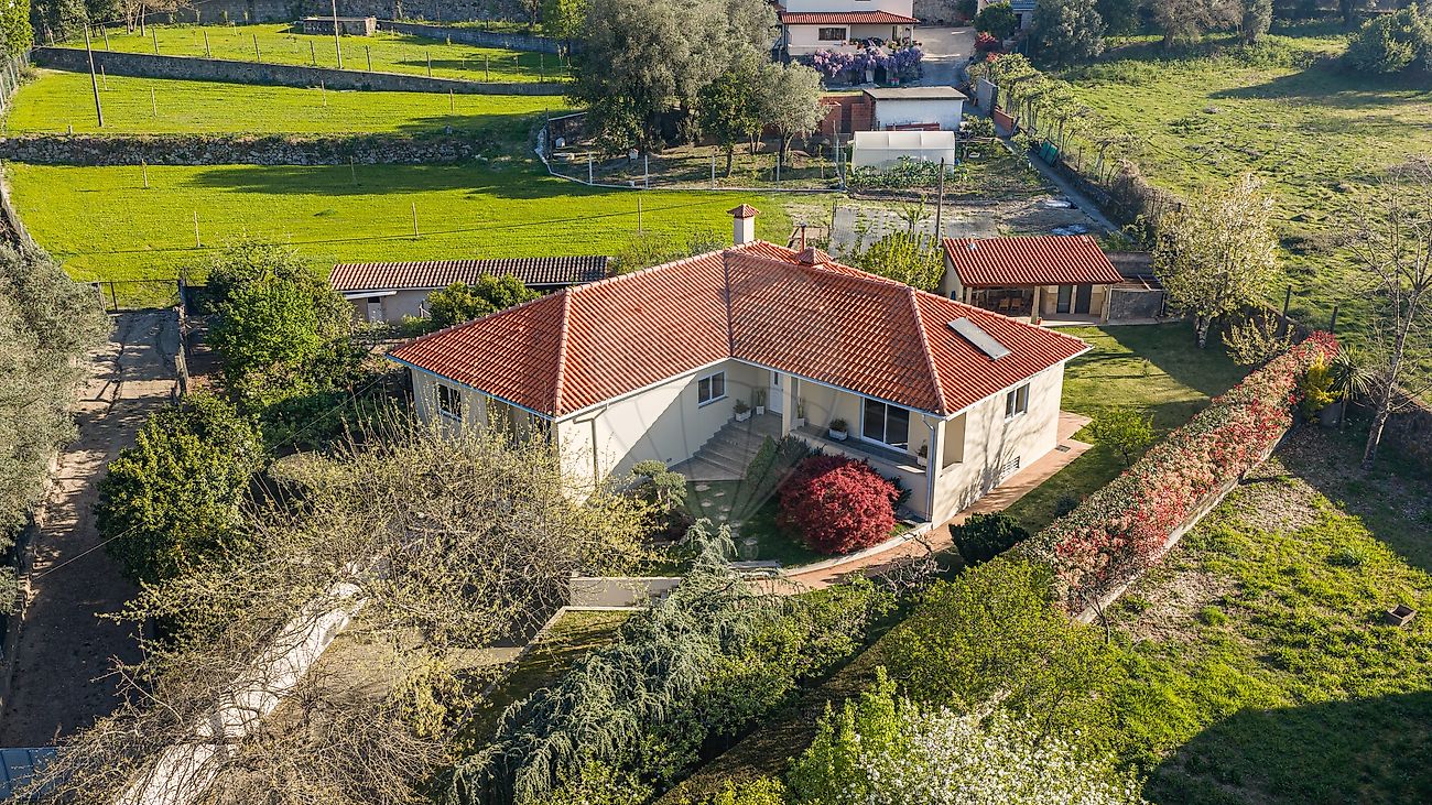 Moradia T3 à venda em Vila Verde