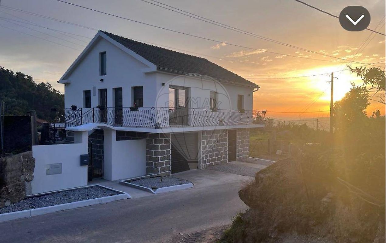 Apartamento T3 à venda em Vieira do Minho
