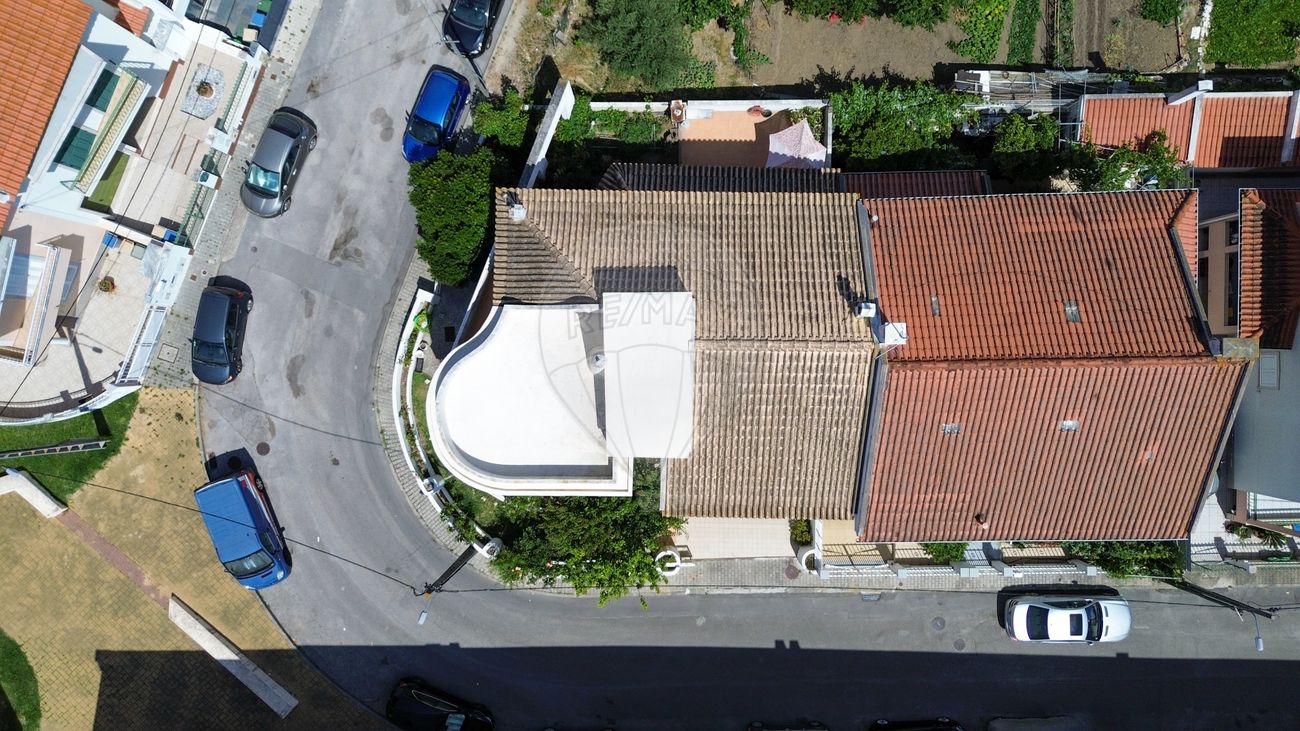 listing 123021043-40 picture-0