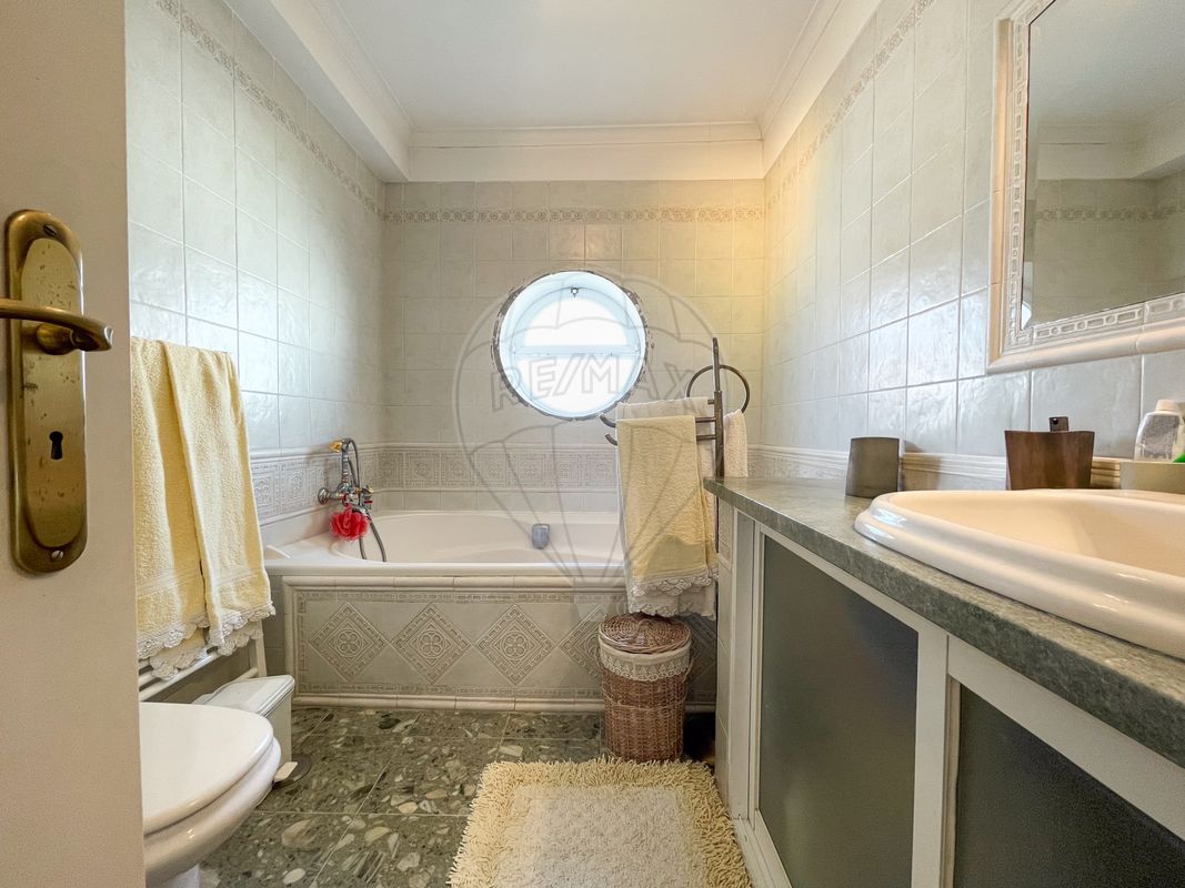 listing 123021043-40 picture-0