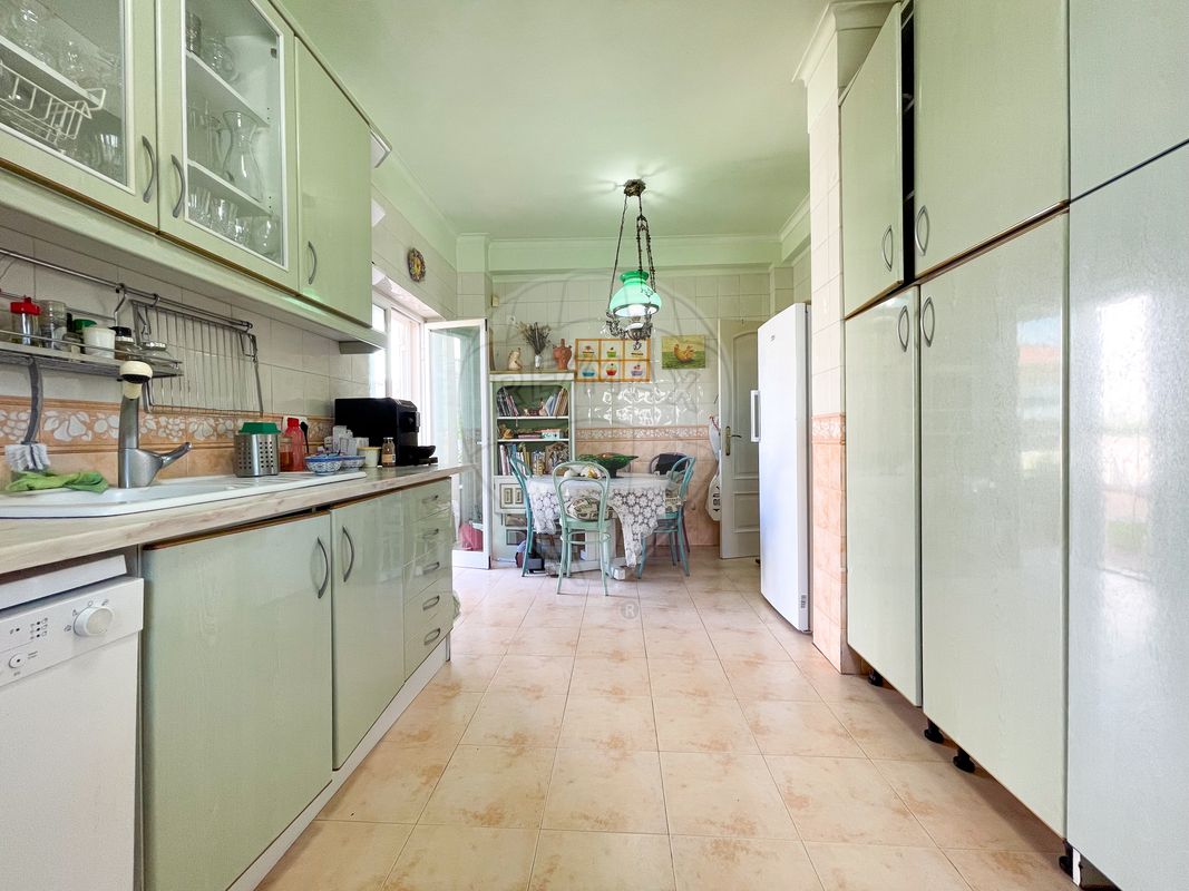 listing 123021043-40 picture-0