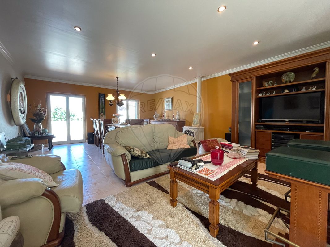 listing 123021043-40 picture-0