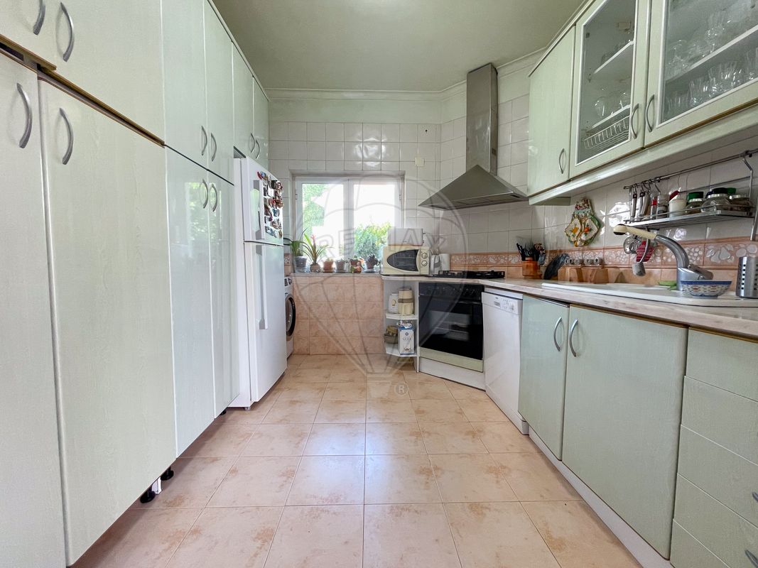 listing 123021043-40 picture-0