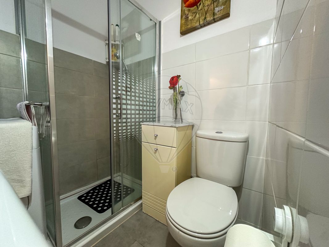 listing 123021033-23 picture-0