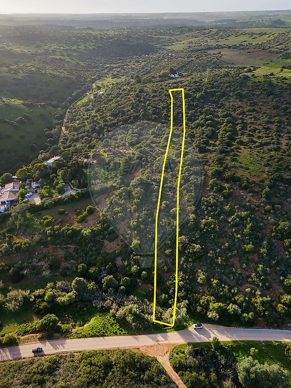 Terreno à venda em Vila do Bispo