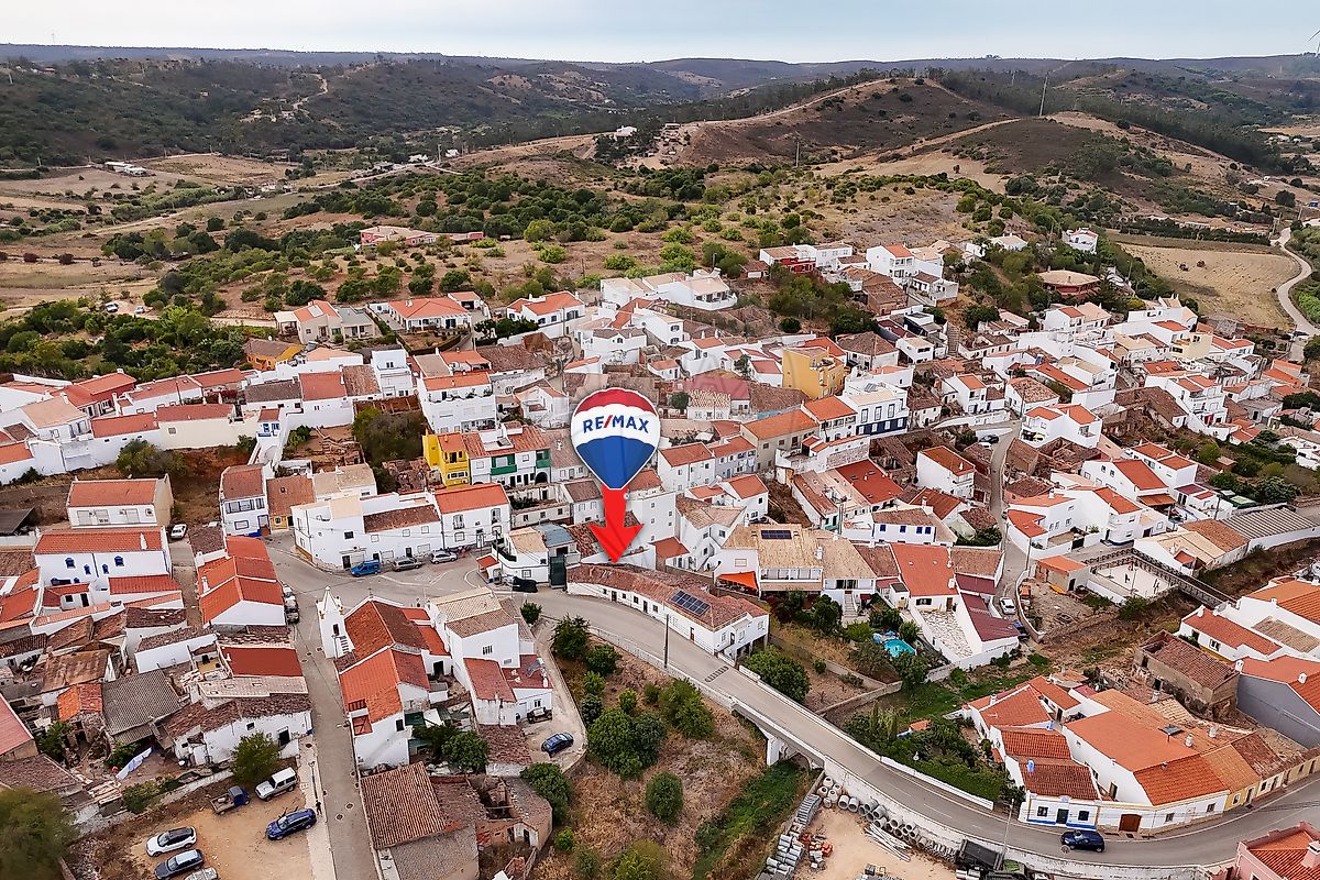 Moradia T1 à venda em Vila do Bispo