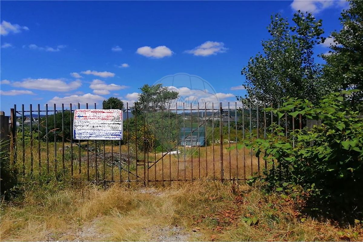Land for sale in Guimarães, Portugal — €250,000