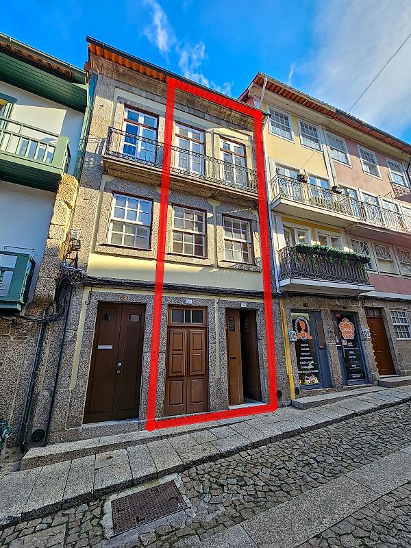 Prédio à venda em Guimarães