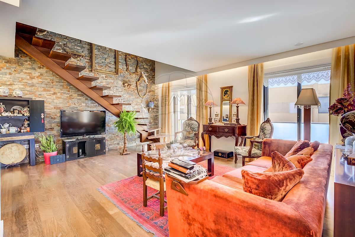 Apartamento T4 à venda em Póvoa de Varzim