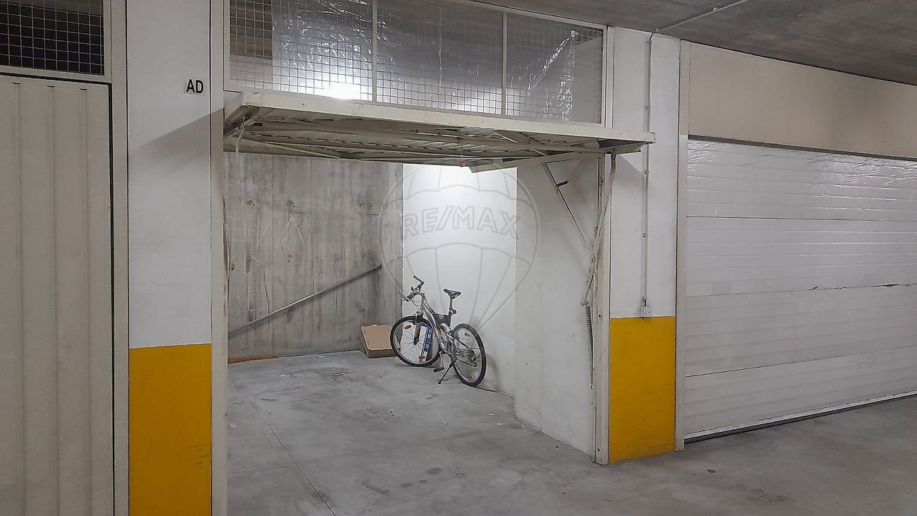 Garagem para venda