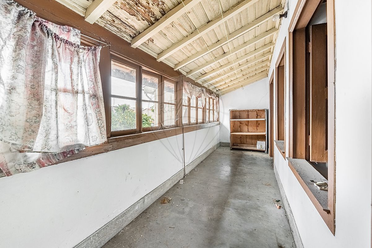 listing 123061230-204 picture-0