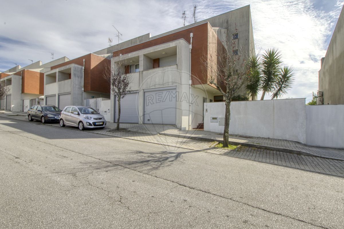 Moradia T3 para venda