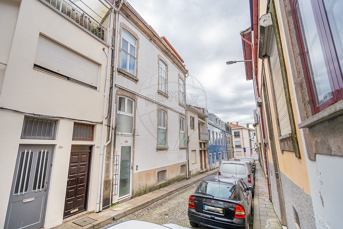 listing 123061131-1025 picture-0