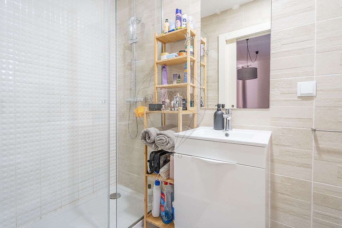 listing 123061131-1025 picture-0