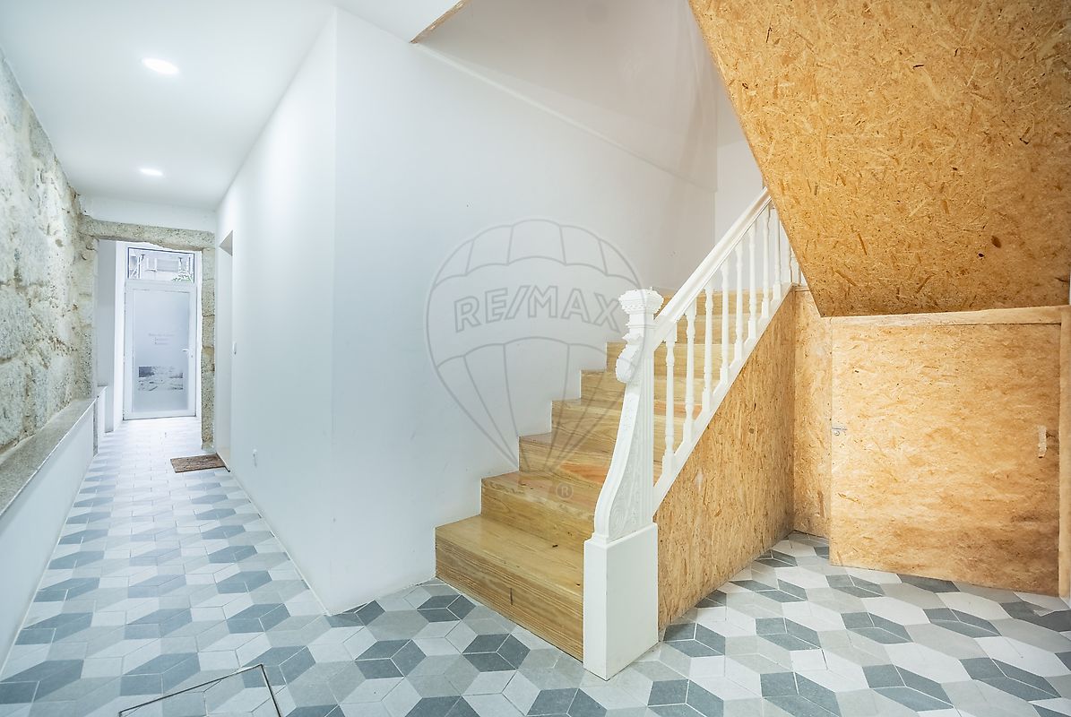 listing 123061131-1025 picture-0