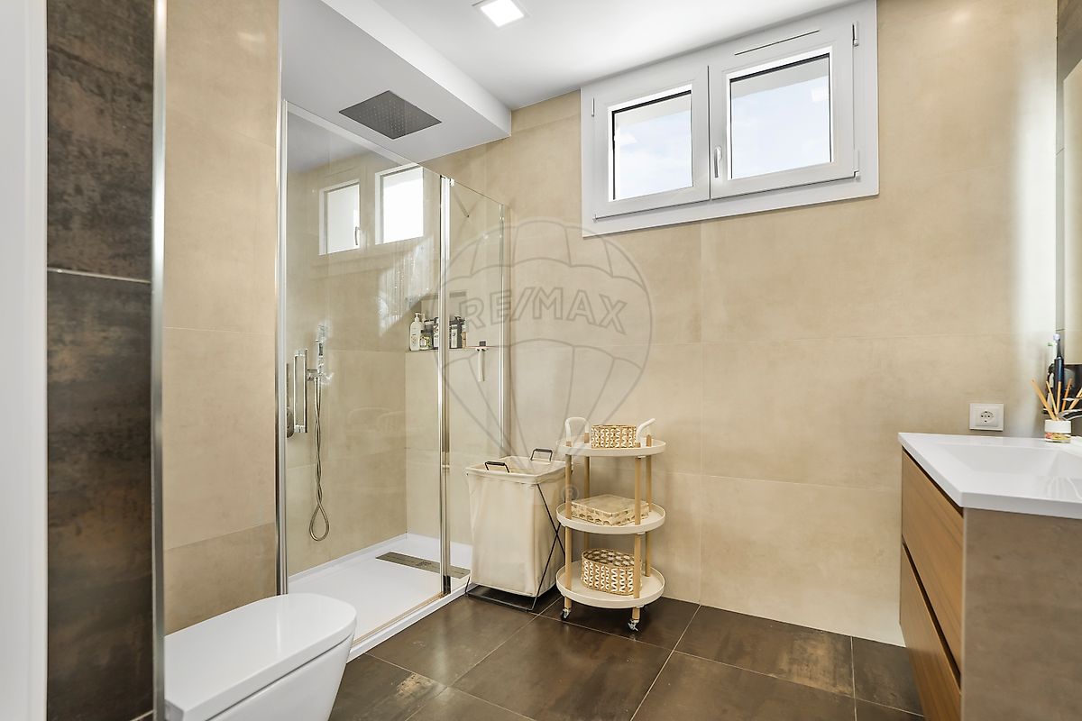 listing 123061131-1047 picture-0