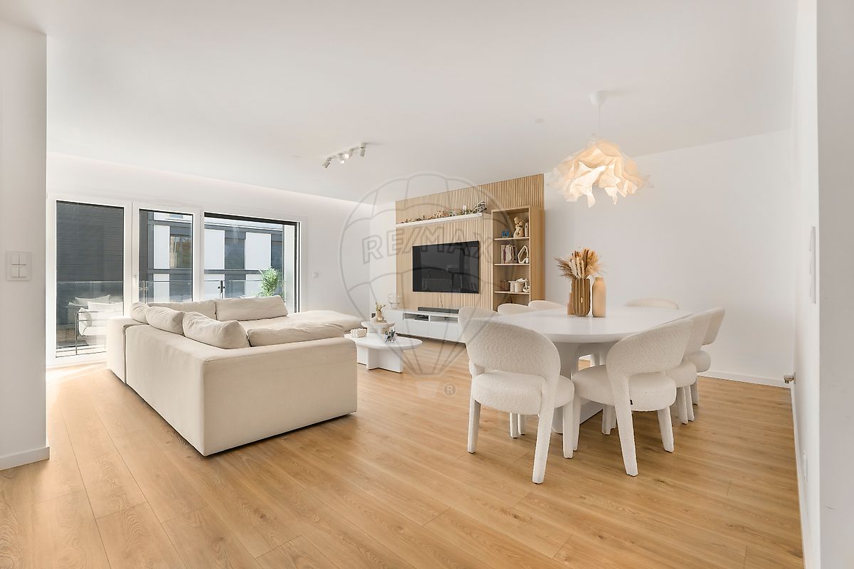 listing 123061131-1047 picture-0