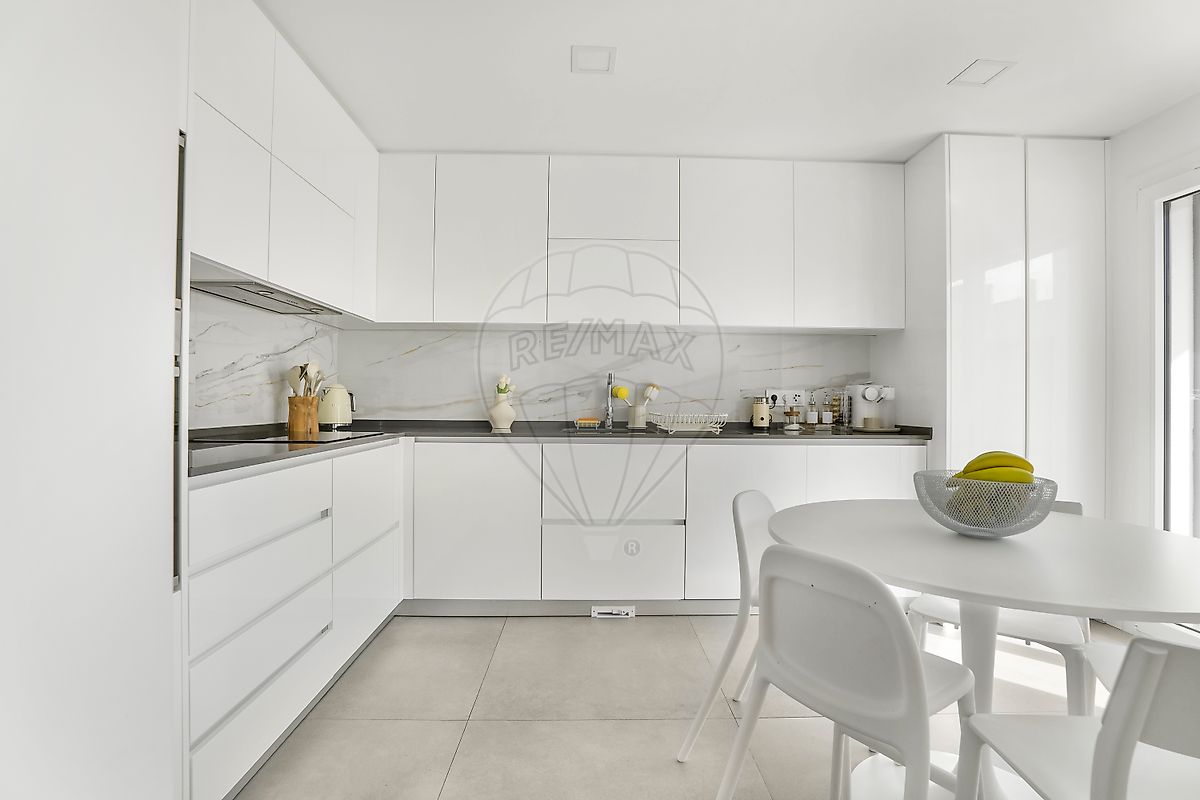 listing 123061131-1047 picture-0