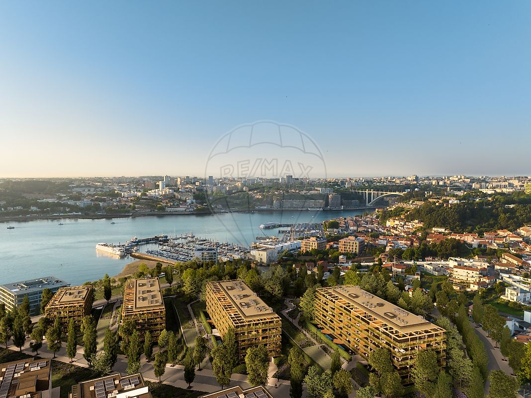 Apartamento T3 à venda em Vila Nova de Gaia