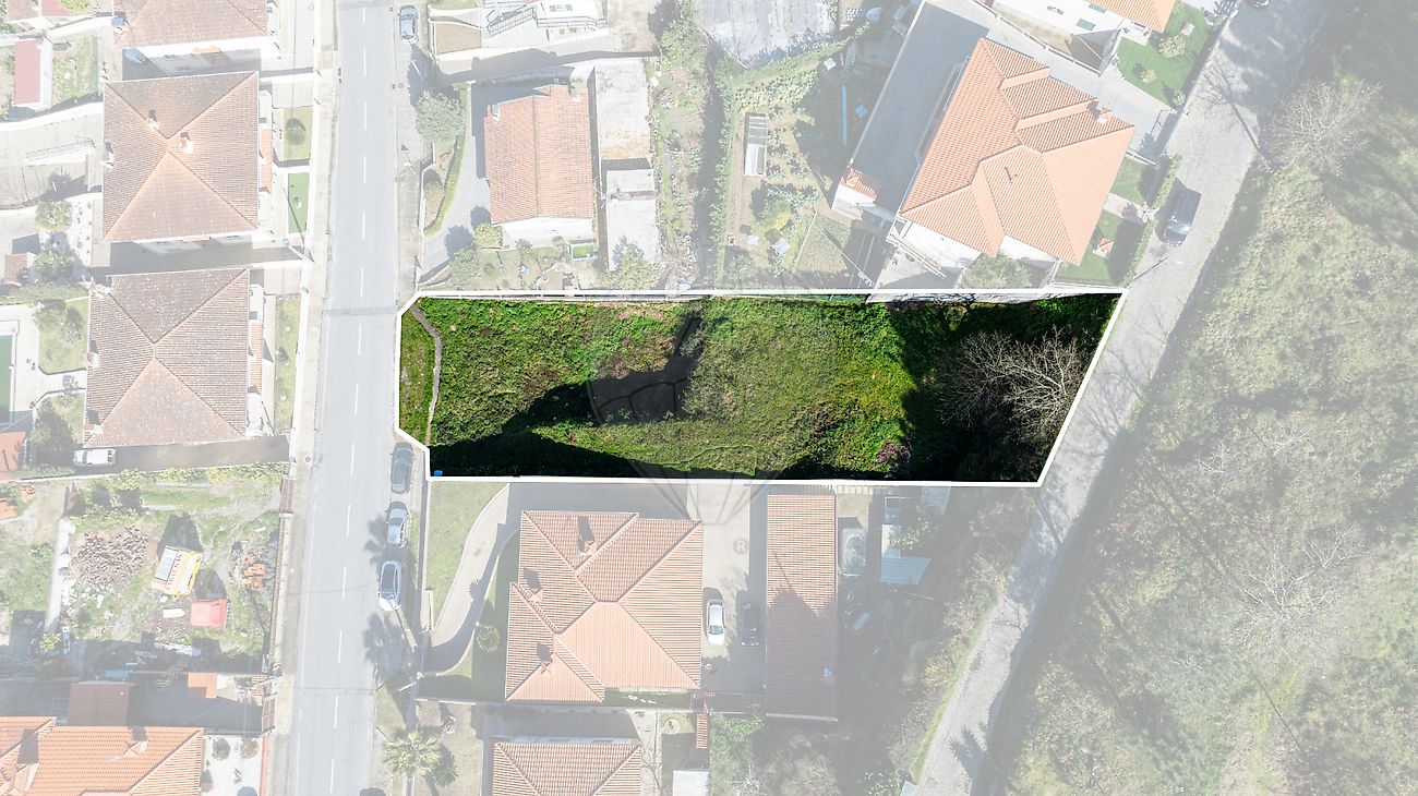 Land for sale in Marco de Canaveses, Portugal — €59,000