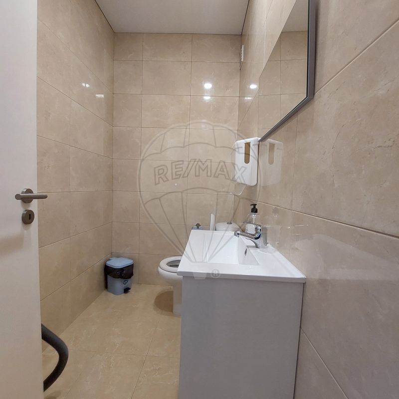 listing 123061226-82 picture-0