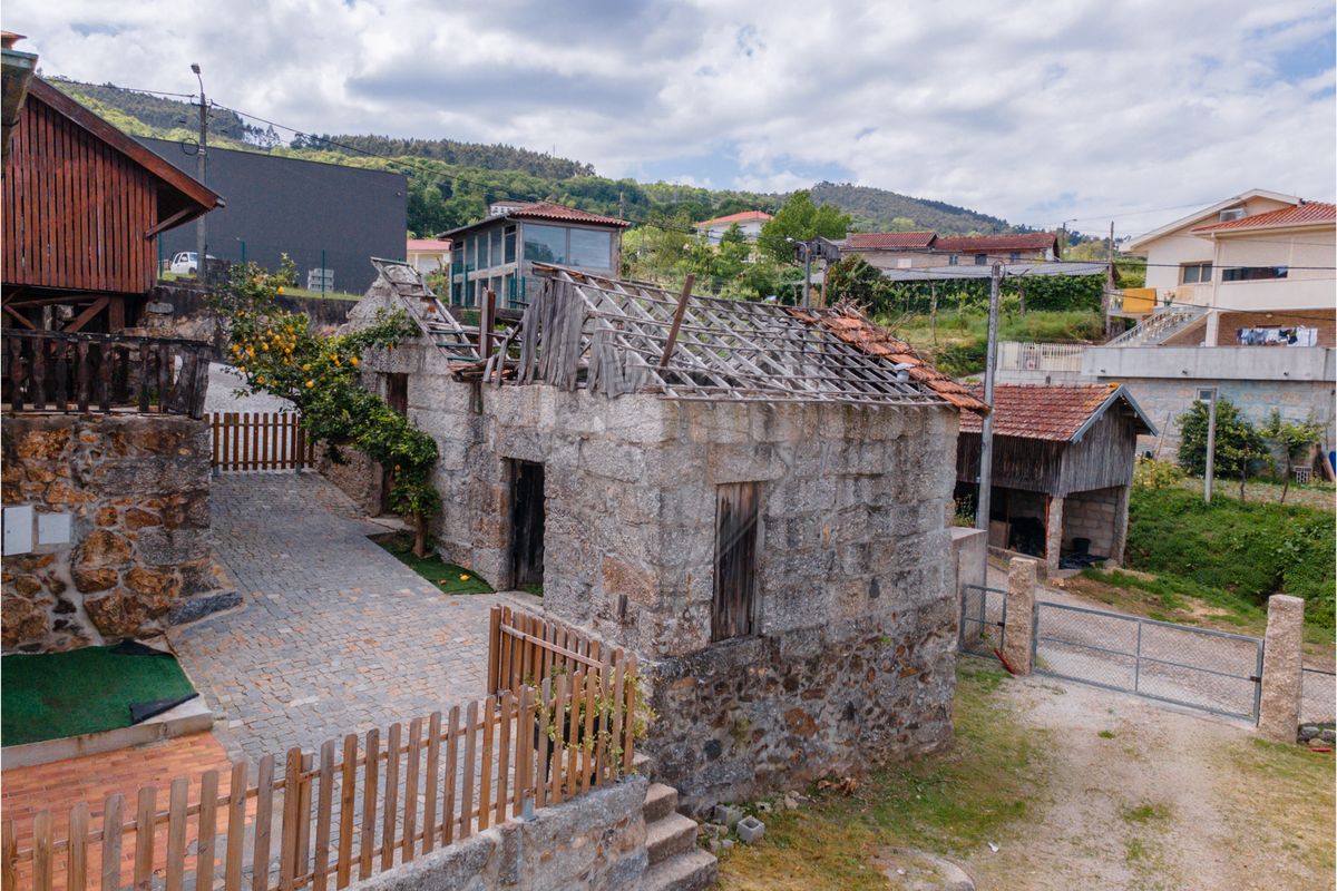 Moradia T2 para venda