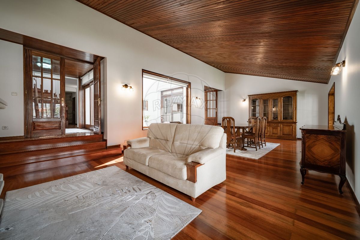 listing 123061404-73 picture-0