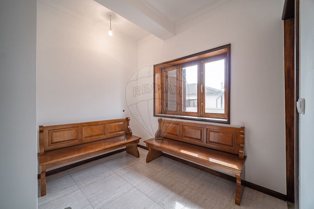 listing 123061404-73 picture-0
