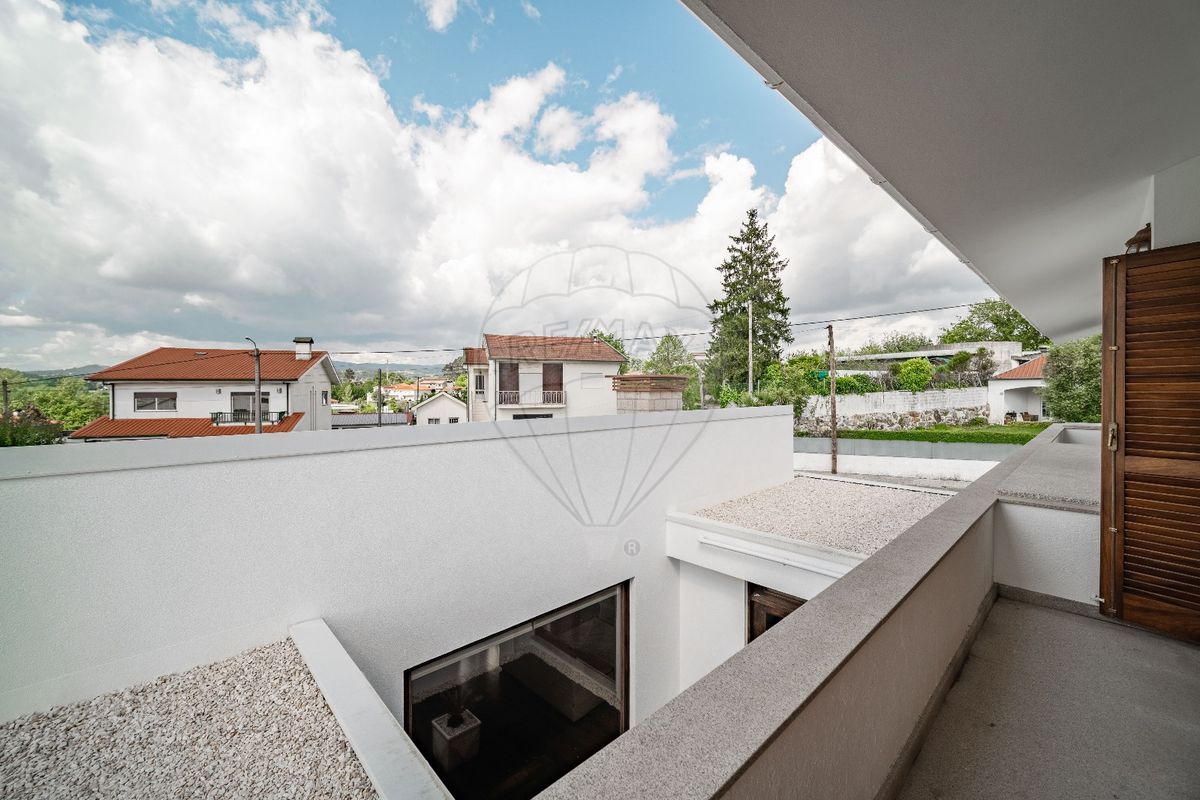 listing 123061404-73 picture-0