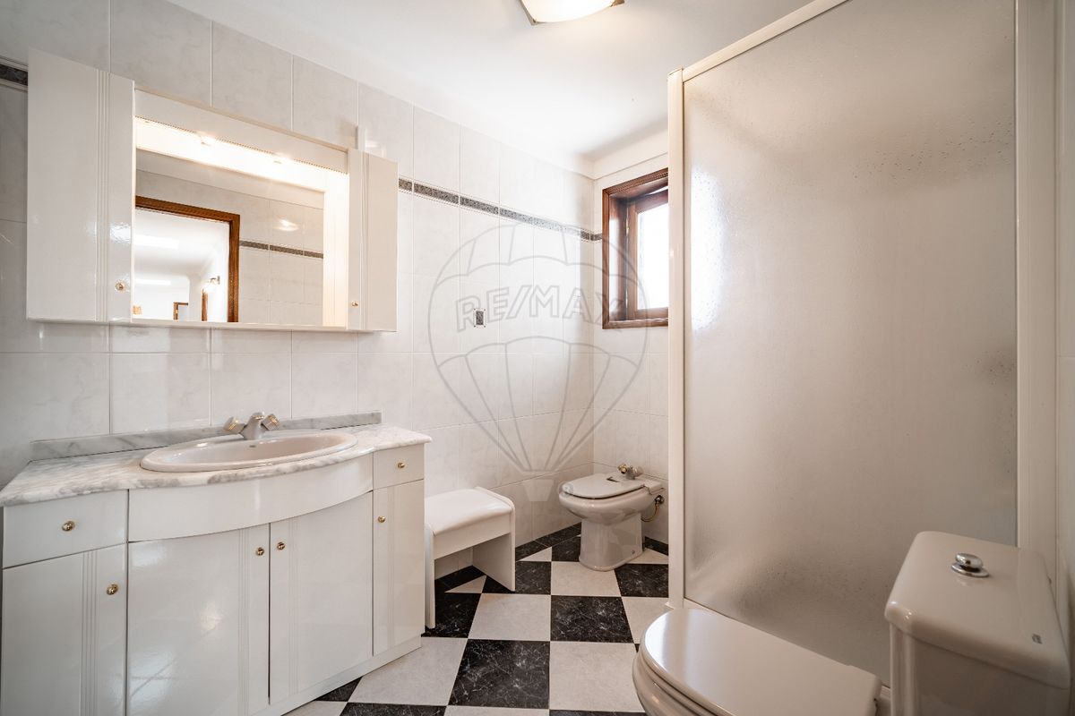 listing 123061404-73 picture-0