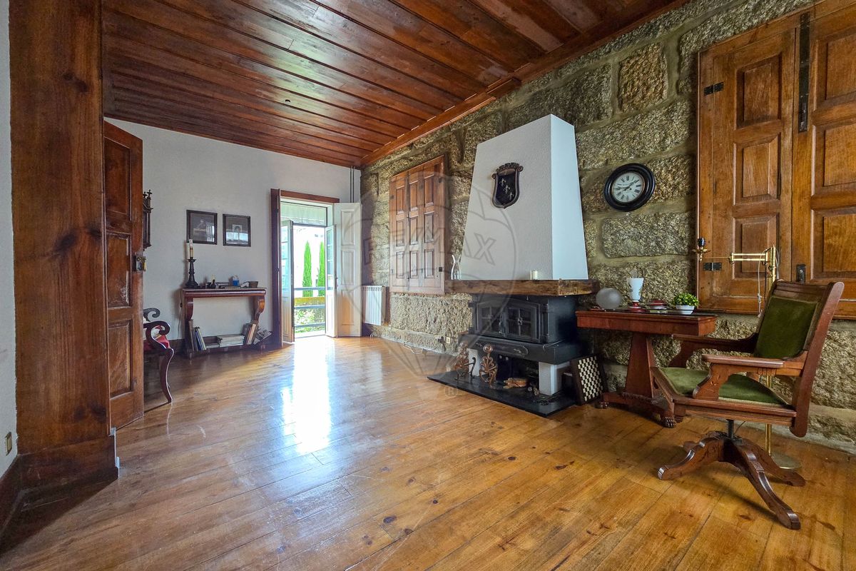 listing 123061050-449 picture-0