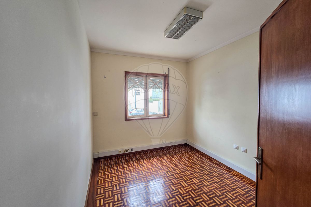 listing 123061050-450 picture-0