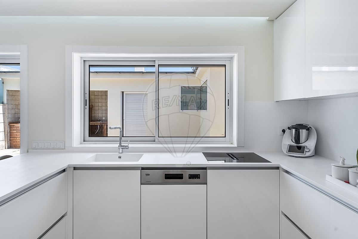 listing 123061323-107 picture-0