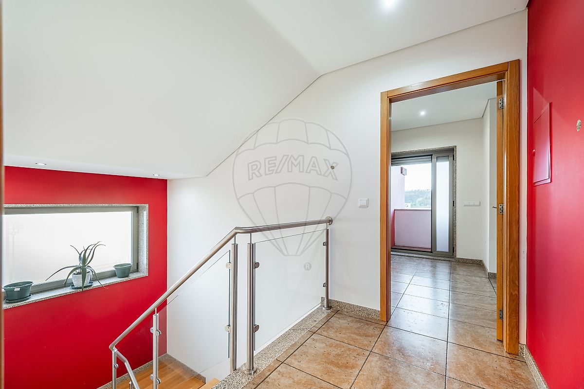 listing 123061245-230 picture-0