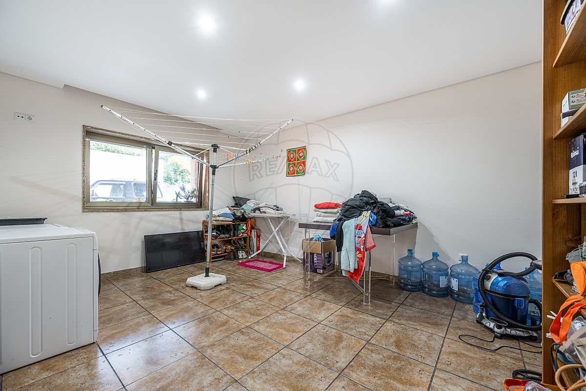 listing 123061245-230 picture-0