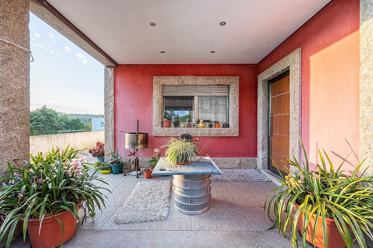 listing 123061245-230 picture-0