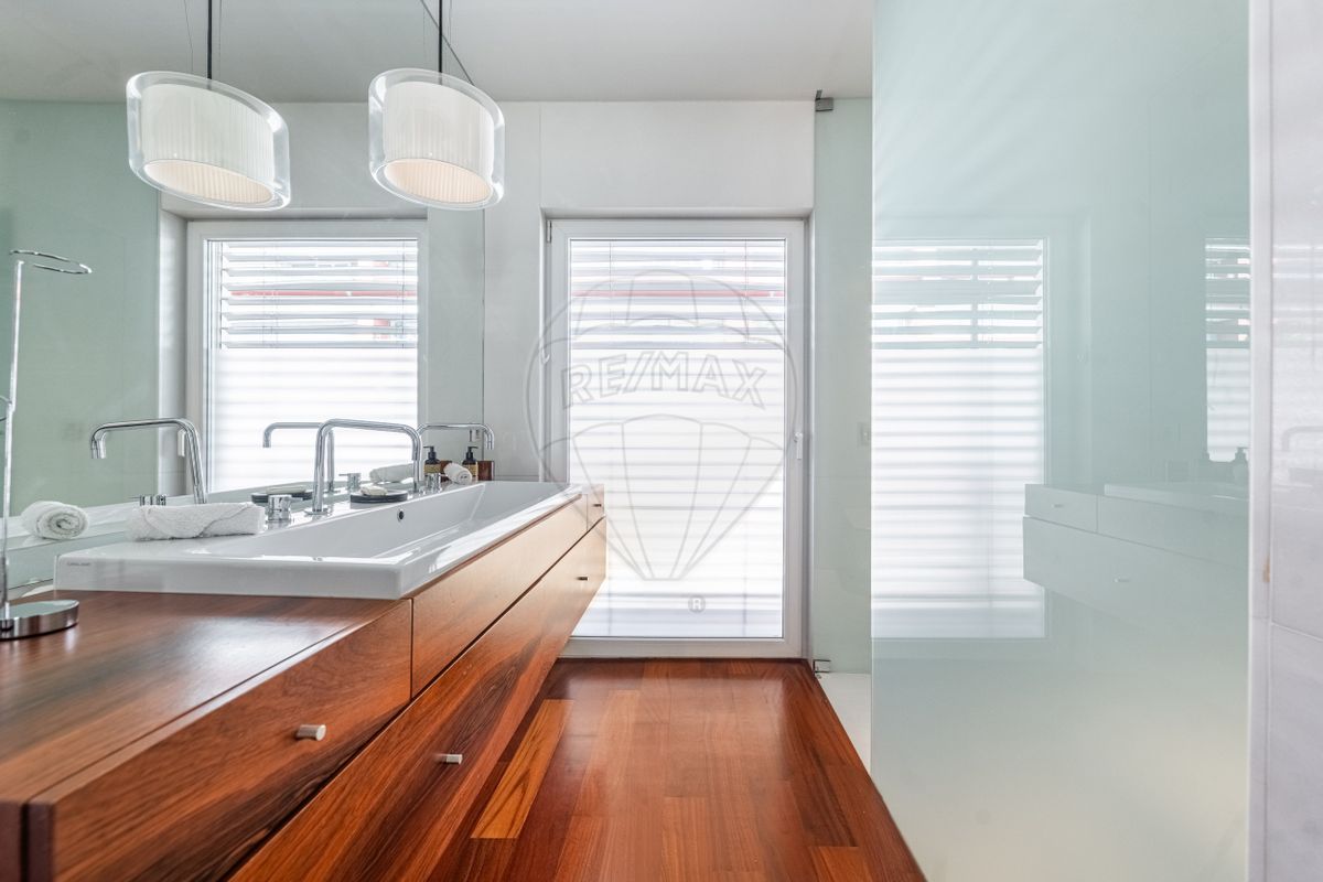 listing 123061303-308 picture-0