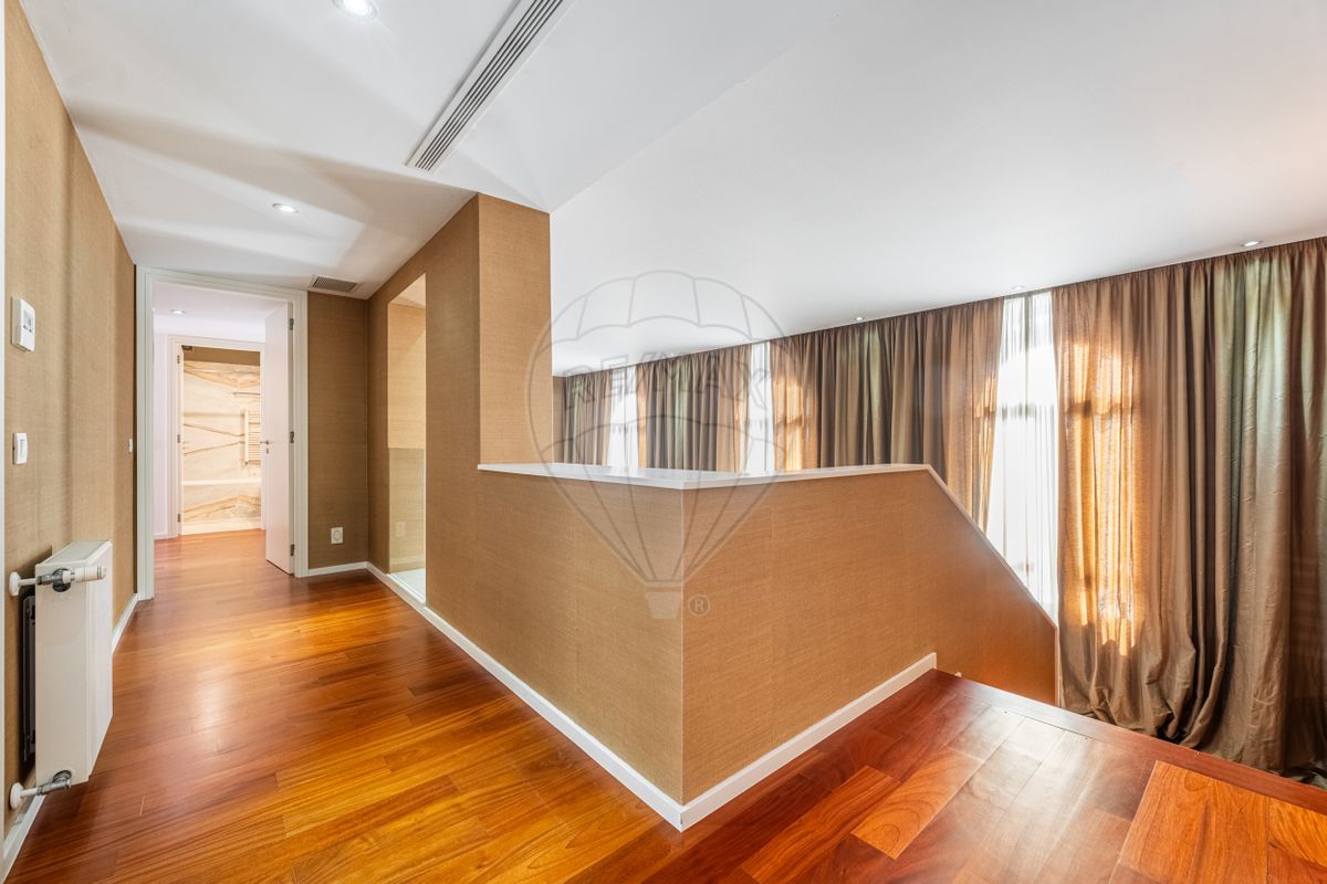 listing 123061303-308 picture-0