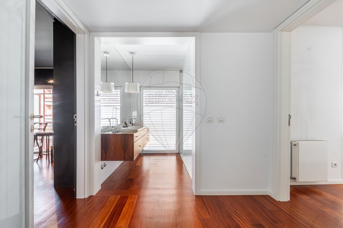 listing 123061303-308 picture-0