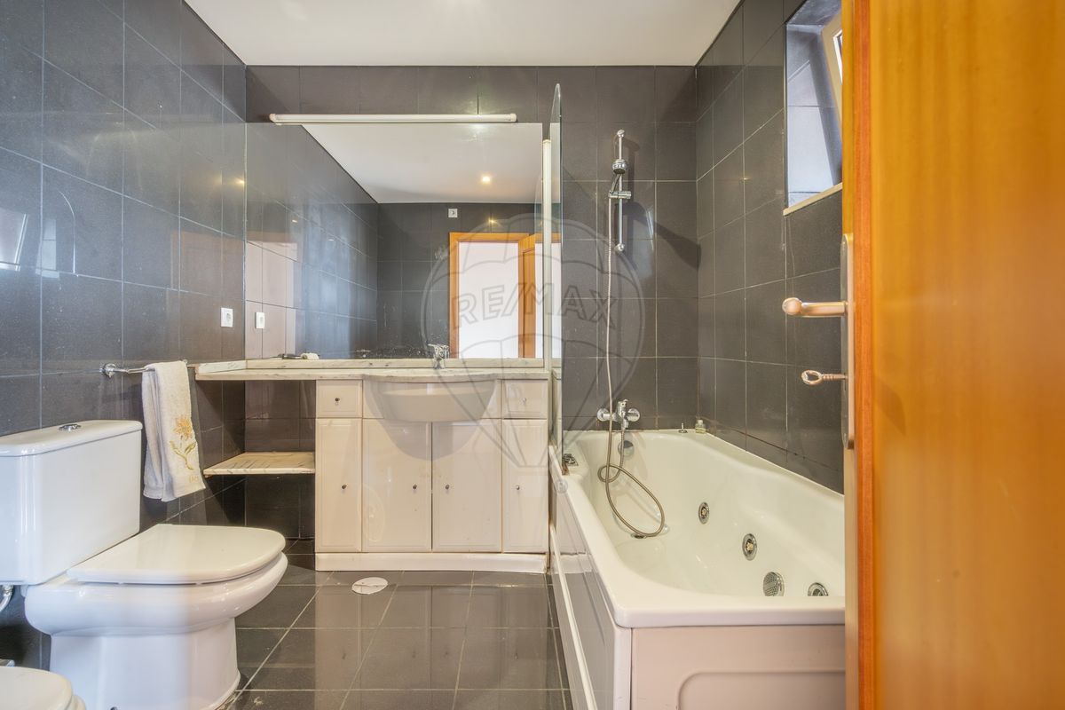 listing 123061391-53 picture-0