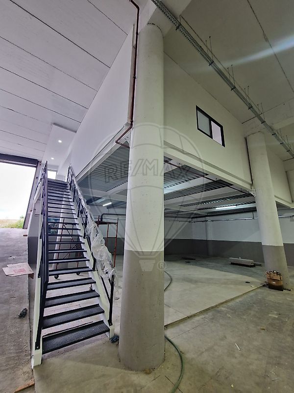 listing 123061230-316 picture-0