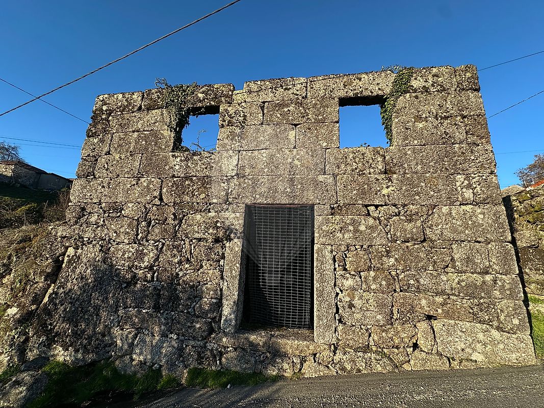Moradia - Aboim, Felgueiras, Gontim e Pedraído, Fafe, Braga