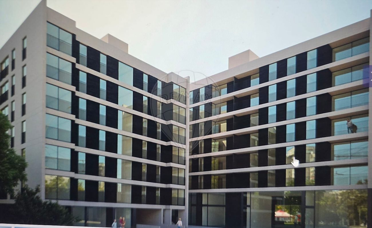 Apartamento T2 à venda em Porto